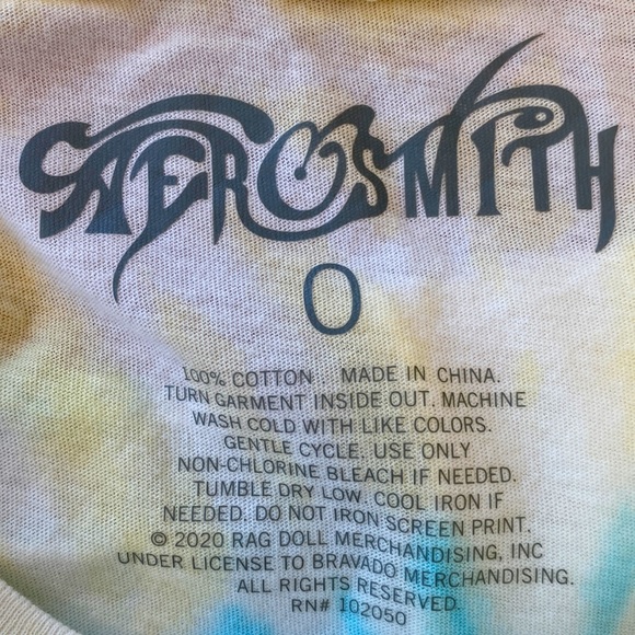 🎸Aerosmith tie dye T-shirt 🤘 - Picture 5 of 6